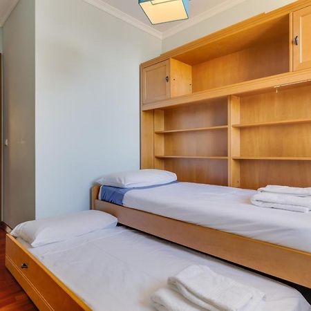 Ajuda I Apartment ฟุงชาล ภายนอก รูปภาพ