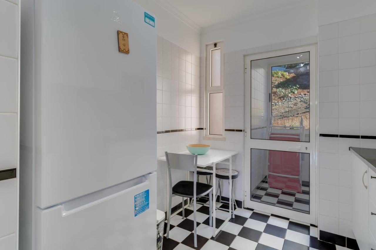 Ajuda I Apartment ฟุงชาล ภายนอก รูปภาพ