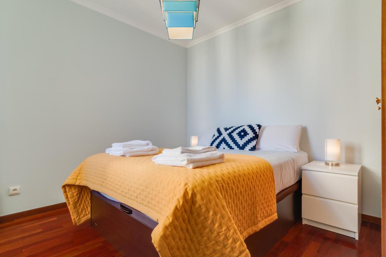 Ajuda I Apartment ฟุงชาล ภายนอก รูปภาพ